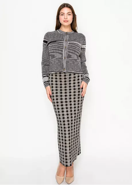 Graphic Stripe Knit Cardigan