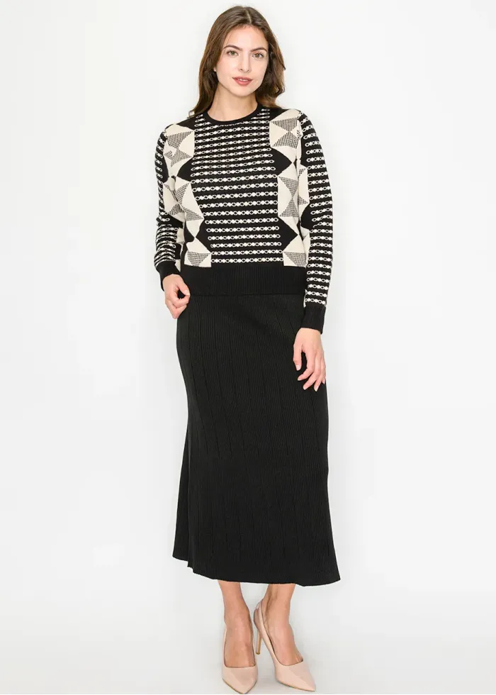 Black and Gold Geometric Knit Pullover