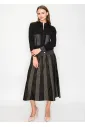 Black Zip-Front Knit Jacket with Contrast Hem