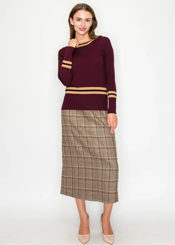 Modest Stripe Accent Knit – Burgundy Tone