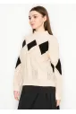 Open-Stitch Knit Sweater in Cream & Black