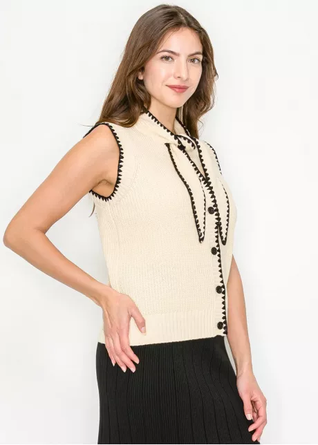 Contrast Trim Knit Vest in Cream & Black