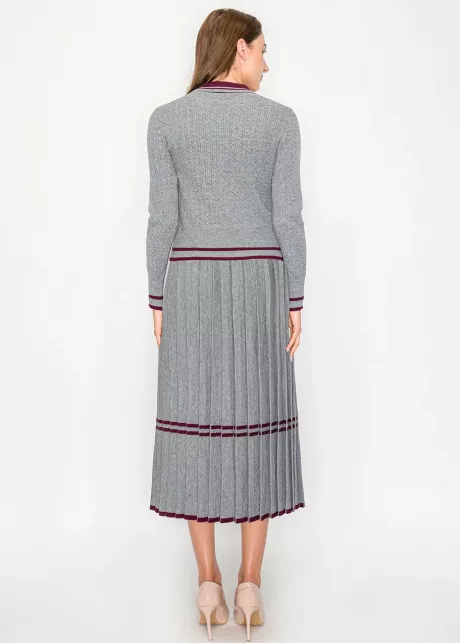 Grey Collared Cardigan with Burgundy Touch