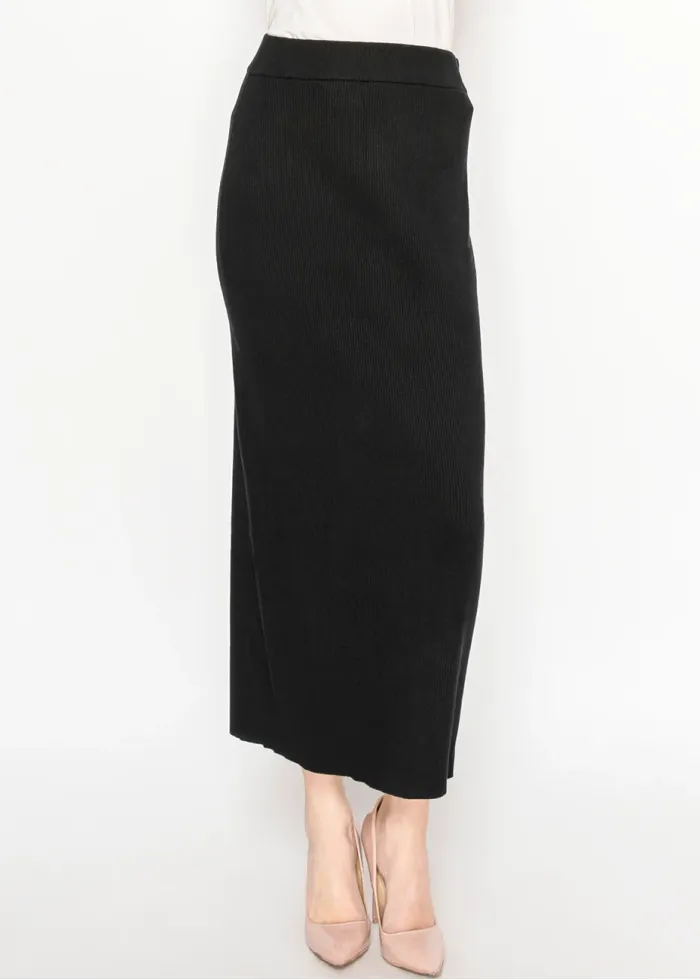 Sleek Knit Pencil Skirt – Black