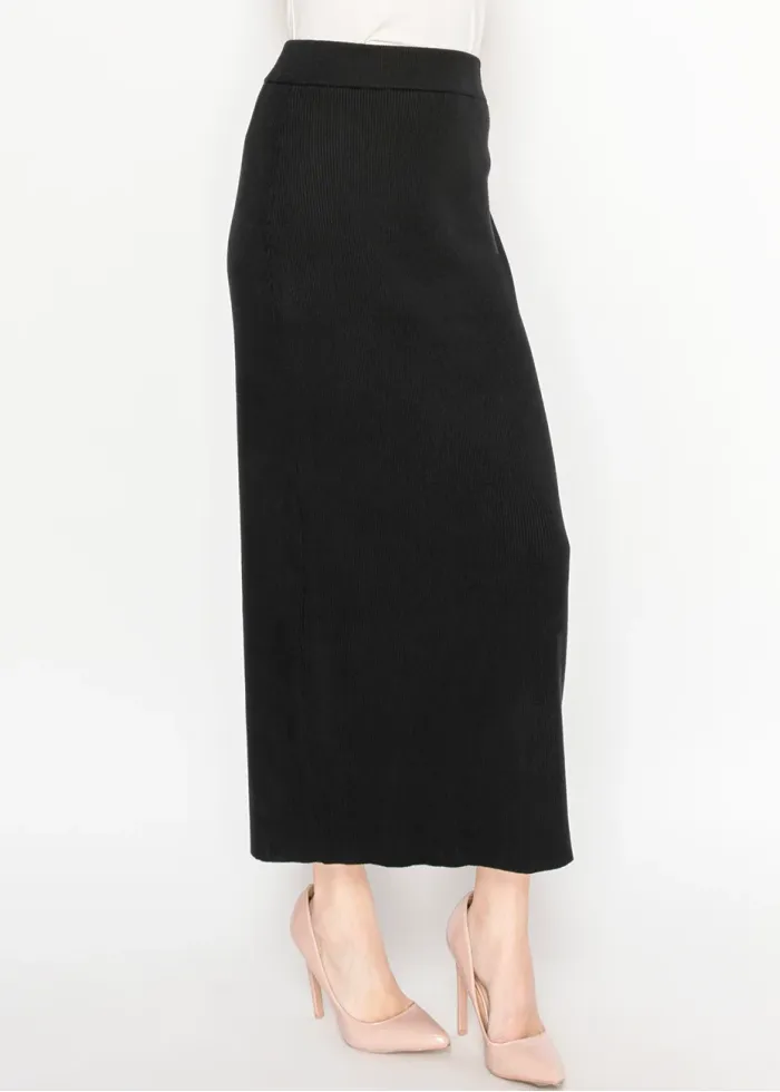 Sleek Knit Pencil Skirt – Black