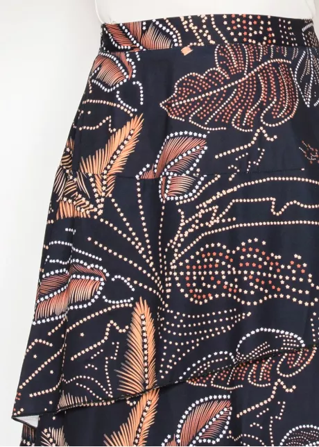 Floral tiered midi skirt in navy print