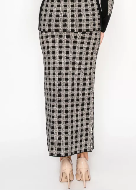 Checked Knit Maxi Skirt in Black