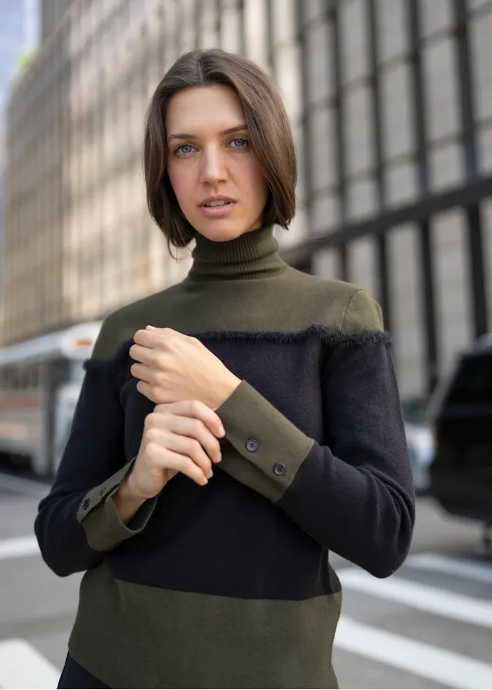 Two-Tone Edge Black & Olive Outfit
