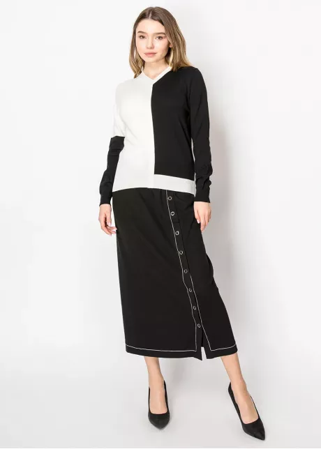 Black & White Frame Outfit