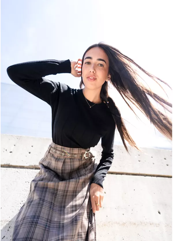 Belted Plaid Skirt & Sleek Knit Top Outfit