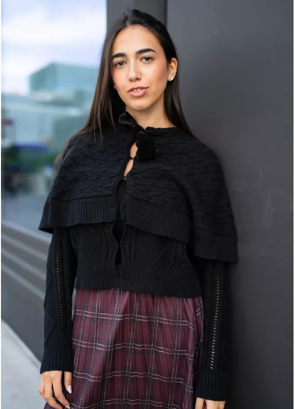 Layered Knit and Plaid Skirt City Outfit