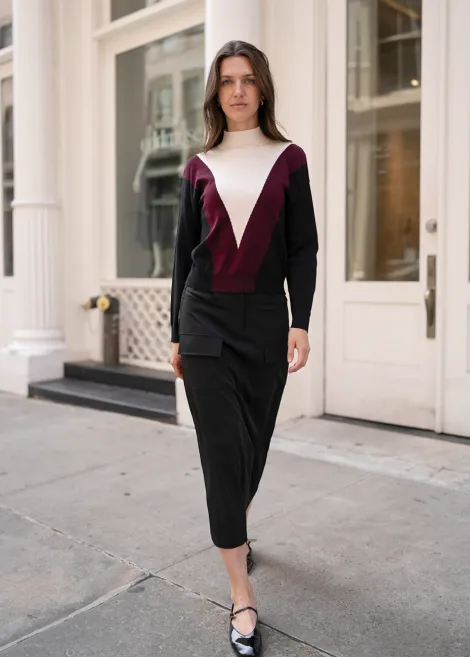 V-Detail Sweater & Black Cargo Skirt Outfit