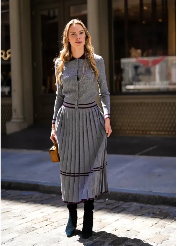 Grey Ribbed Knit Pleated Set