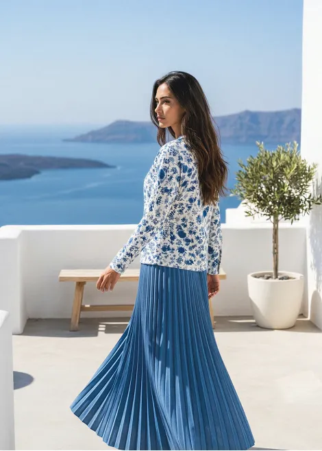 Blue Floral Top & Pleated Skirt Outfit