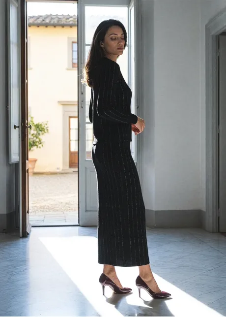 Black Textured Knit Sweater and Skirt Set