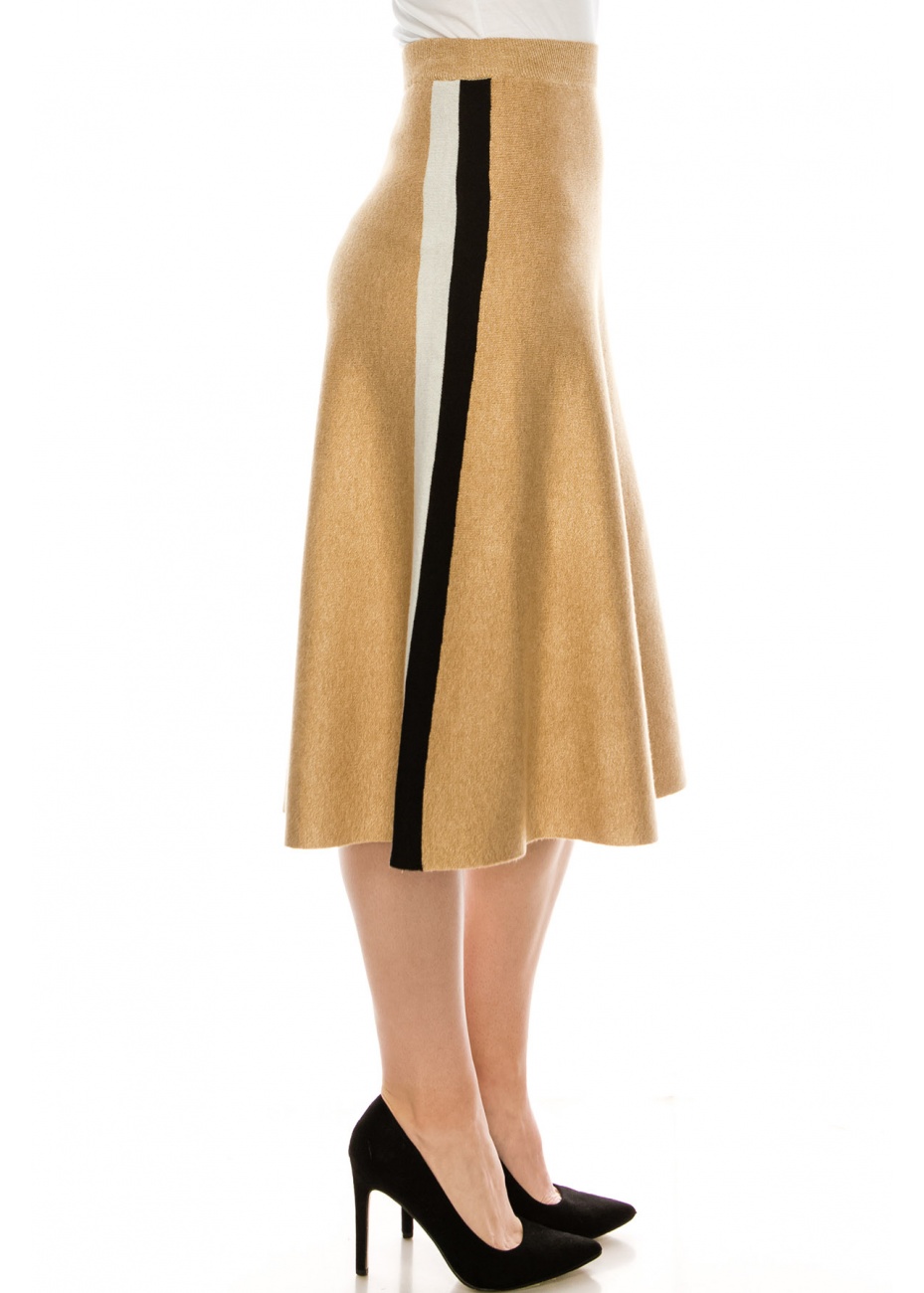Camel knit skirt with stripe detail