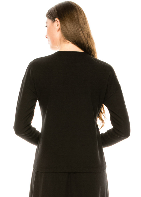 Long sleeve T-shirt with button decor