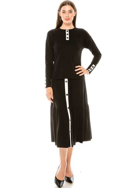 Button front flared maxi skirt in black