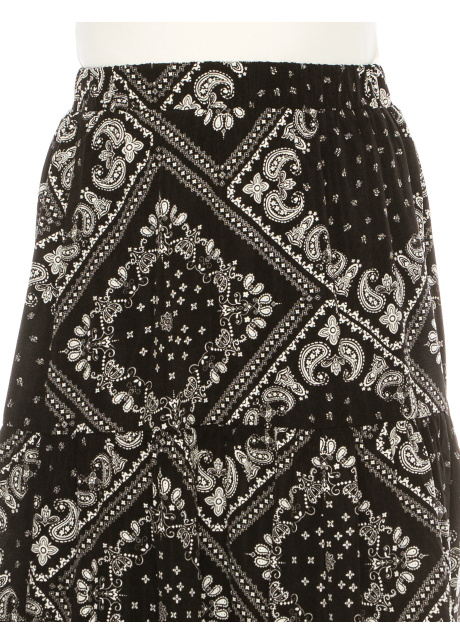Black Bandana Print Tiered Midi Skirt