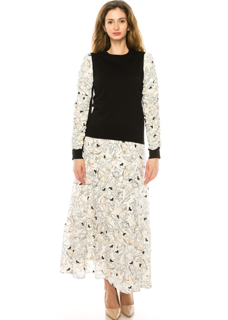 Crew Neck Sweater With White Draped Sleeves