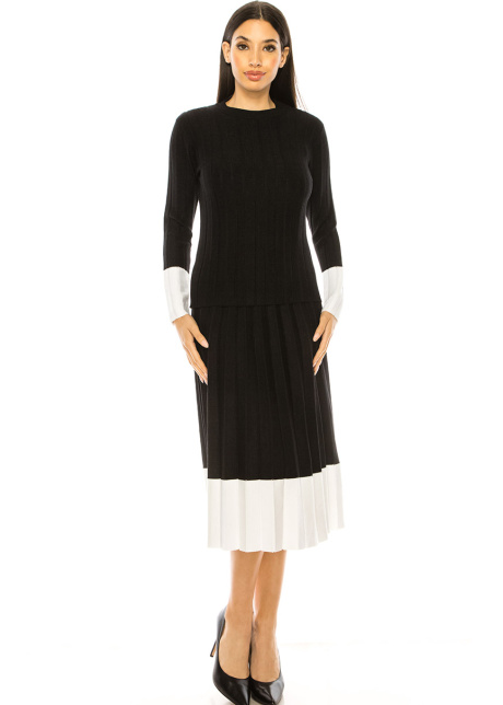 Ribbed Black Sweater With White Cuffs