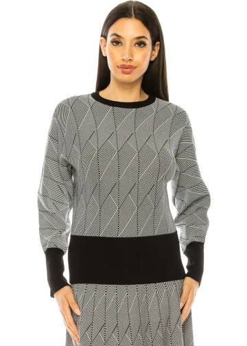 Thin-Striped Sweater In White & Black 