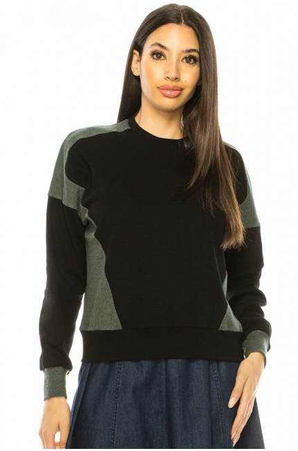 Two-Tone Long Sleeve T-Shirt In Black & Green