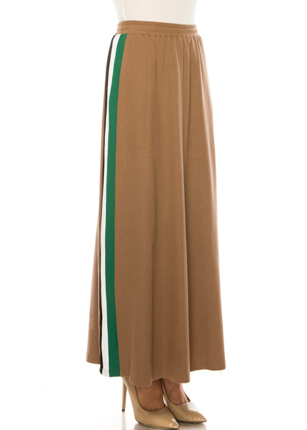 Camel Maxi Knit Skirt With Side Stripes