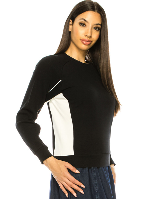 Long Sleeve T-Shirt in Black And White
