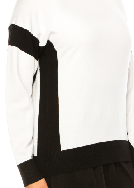 Classic Contrast Sweater – White with Black