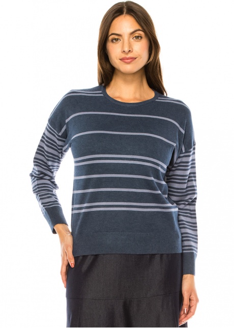 Navy Striped Knit Sweater – Classic Comfort