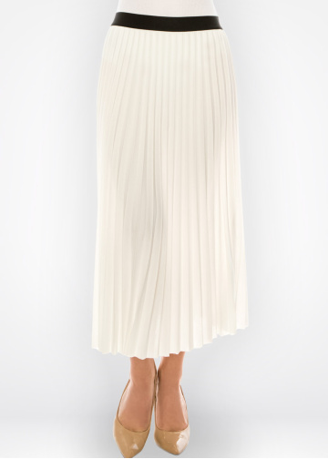 Classic Pleated White Skirt