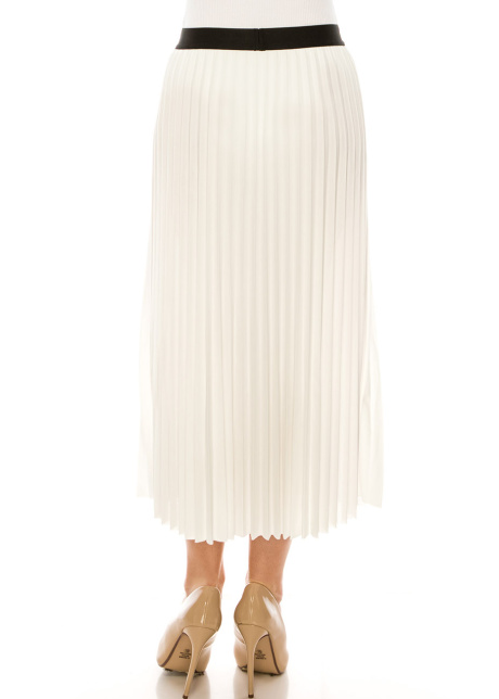 Classic Pleated White Skirt