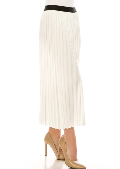 Classic Pleated White Skirt