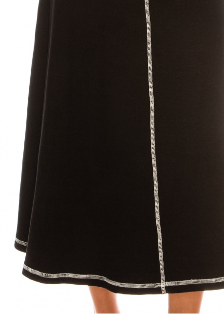 Chic Onyx with White Detail Skirt