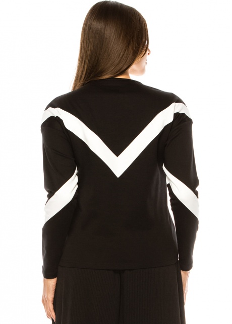 Onyx & Snow Geometric Pullover