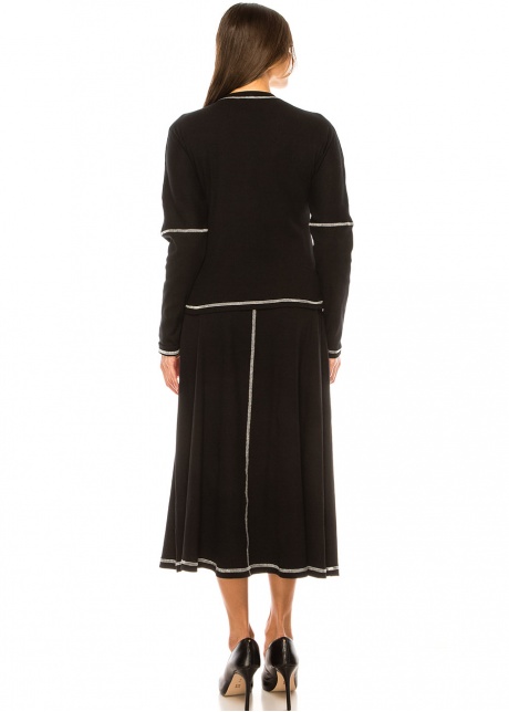 Chic Onyx with White Detail Skirt