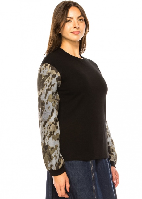 Printed Sleeve Casual Tee