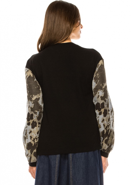 Printed Sleeve Casual Tee