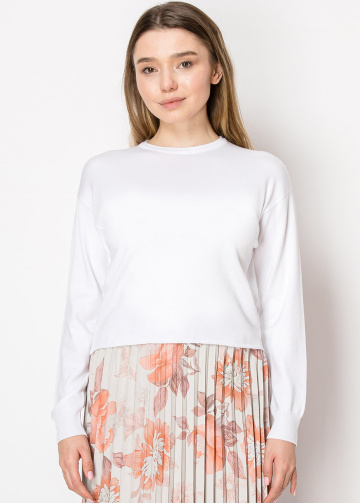 Simple White Crewneck Sweater