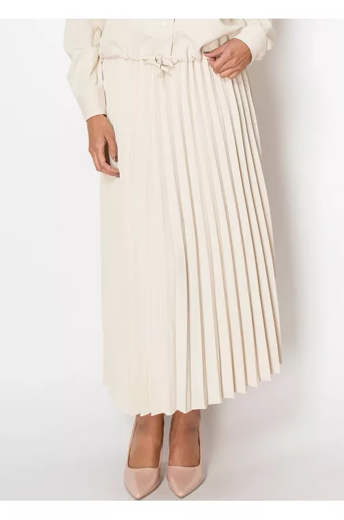 Refined Pleats Beige Skirt