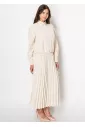 Refined Pleats Beige Skirt