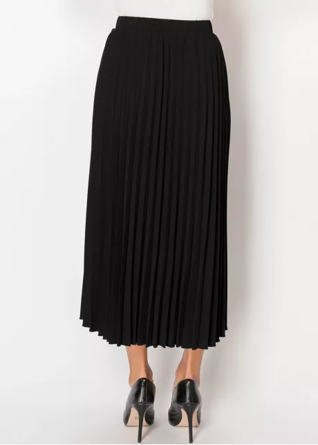 Soft Flow Pleated Skirt in Black