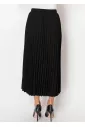 Soft Flow Pleated Skirt in Black