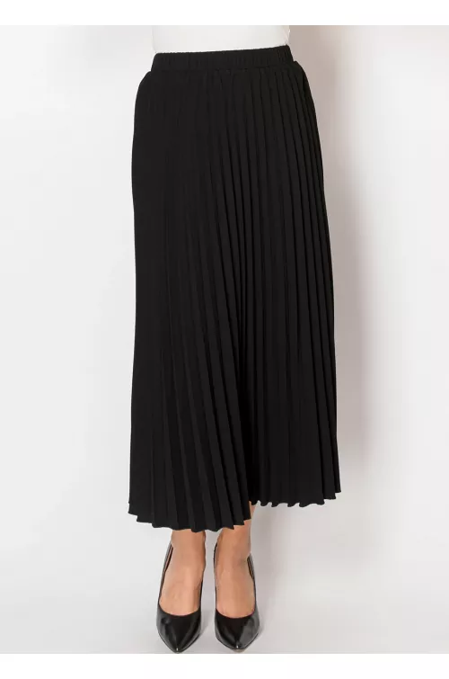 Soft Flow Pleated Skirt in Black