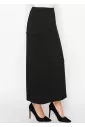 Effortless Black Knit Skirt with Pockets