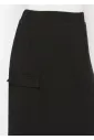 Effortless Black Knit Skirt with Pockets