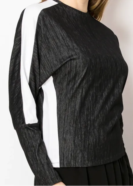Black Contrast Stripe Long-Sleeve Tee