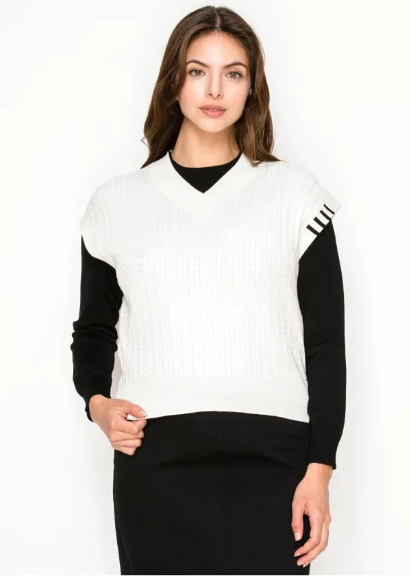 V-Neck Cable White Vest  — Black Side Panels