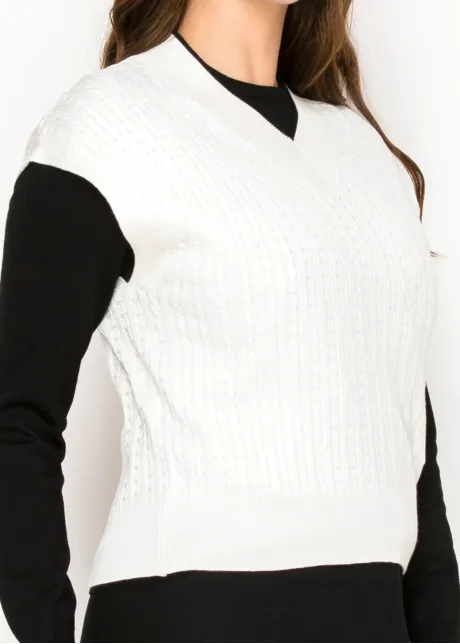 V-Neck Cable White Vest  — Black Side Panels